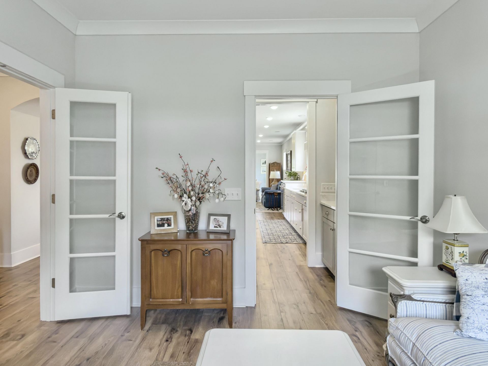 6194 Wilkes Pond Drive Photo 9