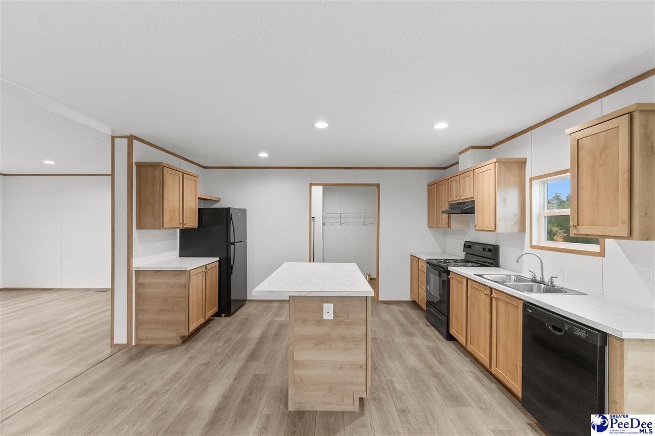 6613 Strickland Rd. Photo 13