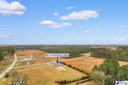 6613 Strickland Rd. photo 4