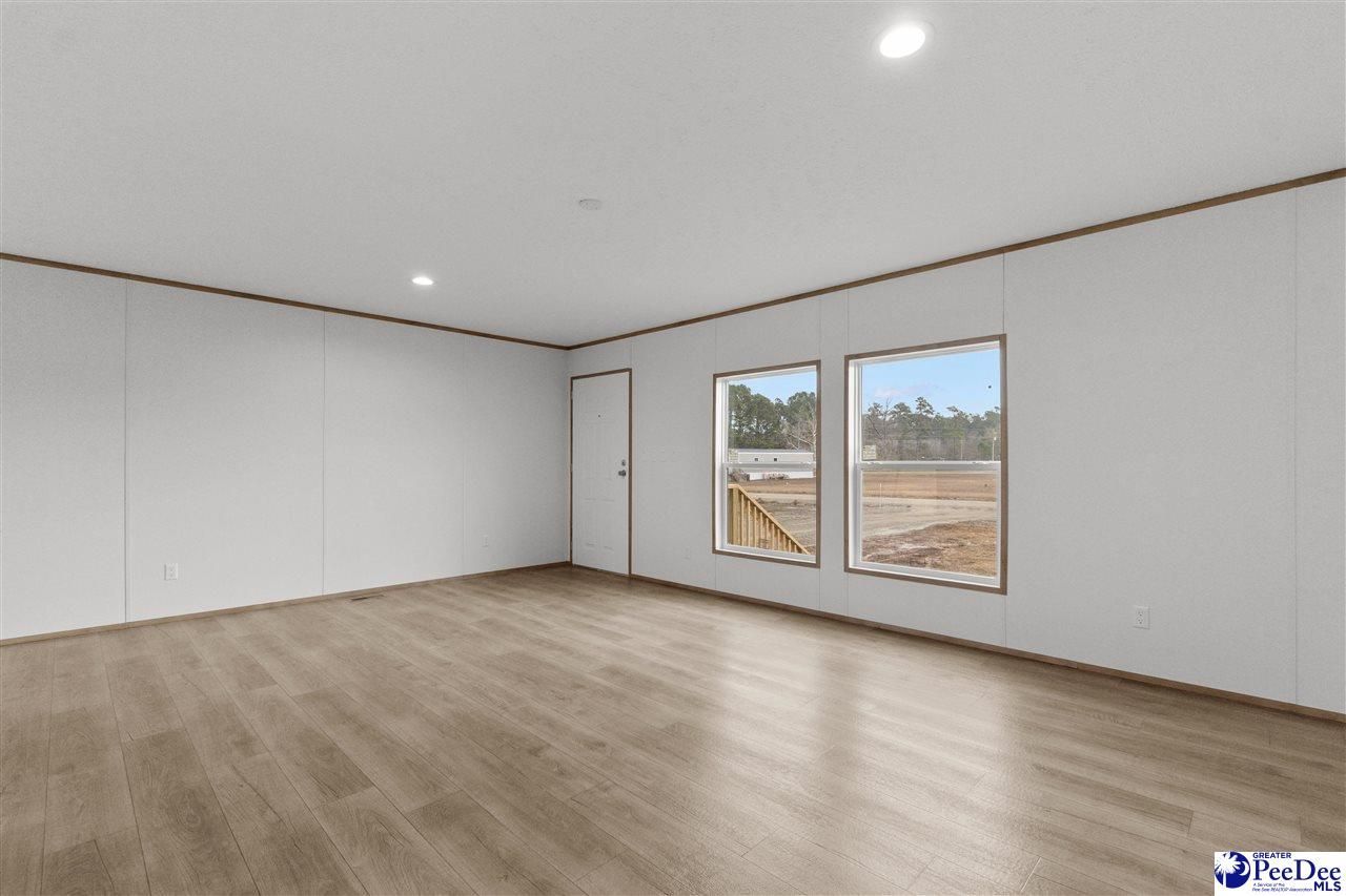 6613 Strickland Rd. Photo 9