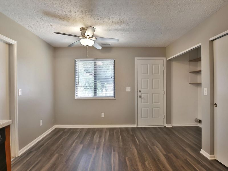 914-916 Tradewind Drive, Westerville, OH 43081 Photo 10