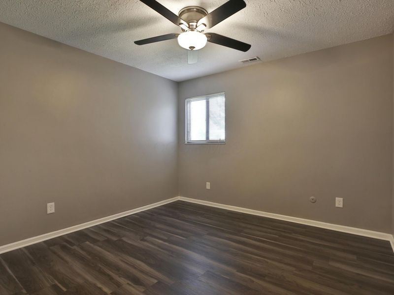 914-916 Tradewind Drive, Westerville, OH 43081 Photo 12