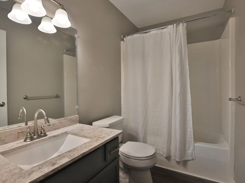 914-916 Tradewind Drive, Westerville, OH 43081 Photo 15