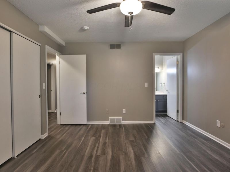 914-916 Tradewind Drive, Westerville, OH 43081 Photo 33