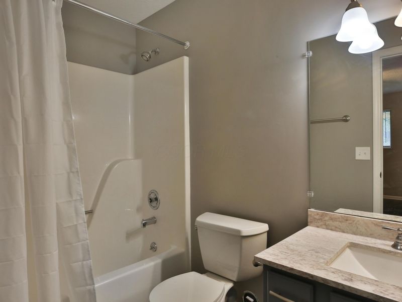 914-916 Tradewind Drive, Westerville, OH 43081 Photo 36