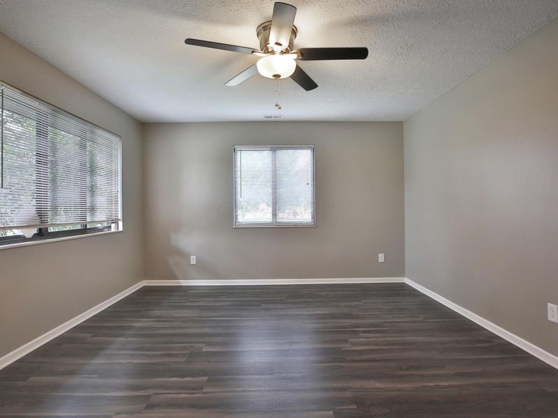 914-916 Tradewind Drive, Westerville, OH 43081 Photo 4