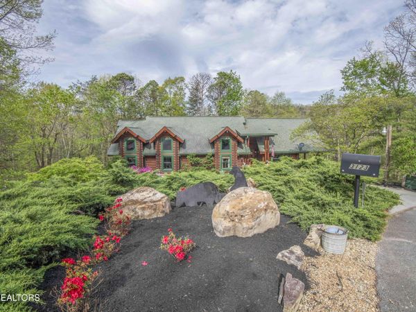 3123 Rocking Chair Lane, Sevierville, TN 37862