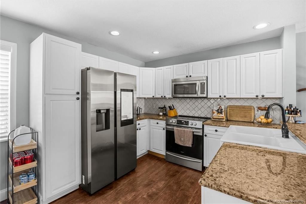 18945 SE Homewood Avenue, Tequesta, FL 33469 Photo