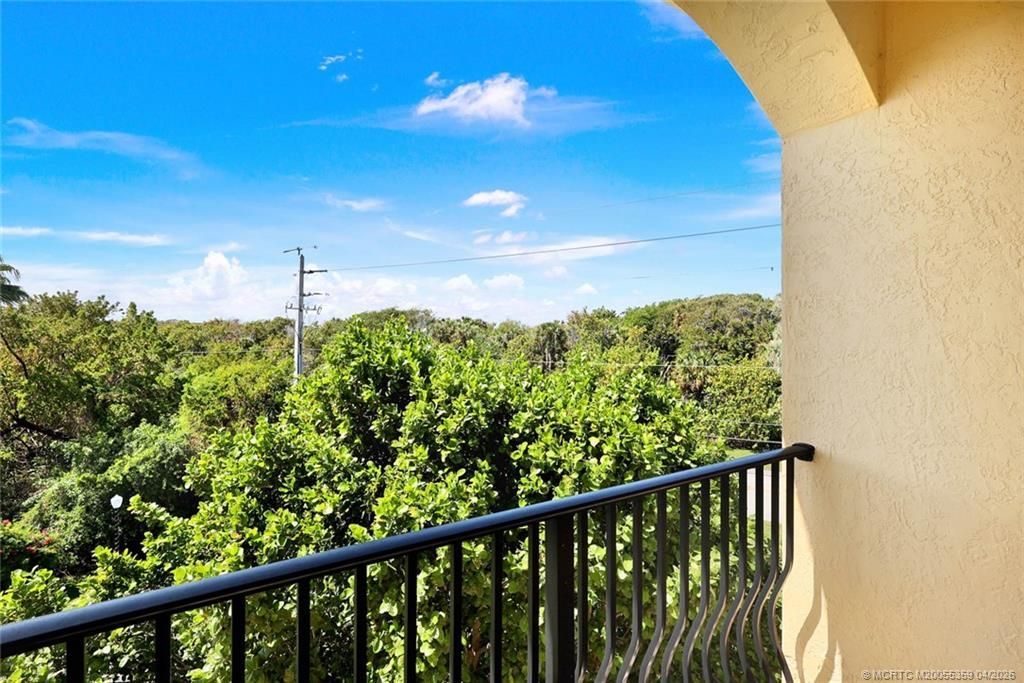 222 Ocean Bay Drive, Jensen Beach, FL 34957 Photo