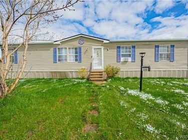 1355 Fernwood Drive , Lockport, NY 14094