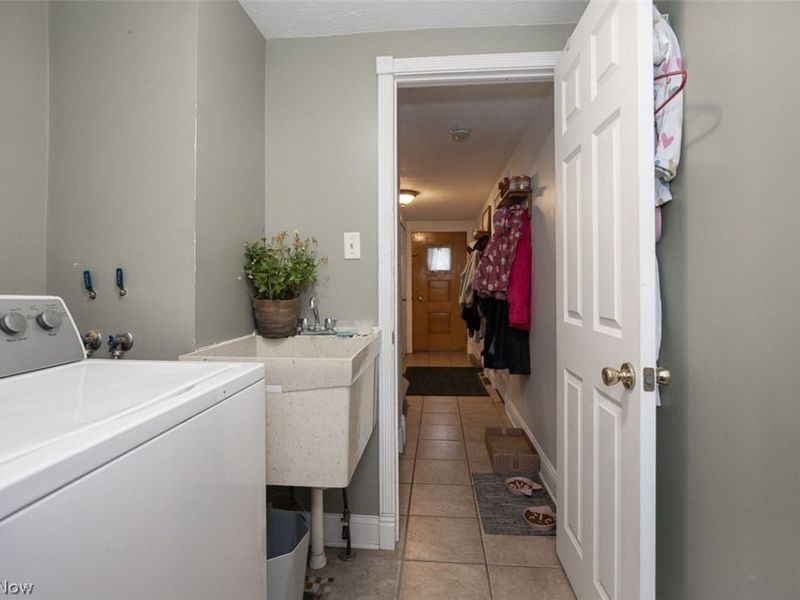 8493 Webster Road, Strongsville, OH 44136 Photo 11