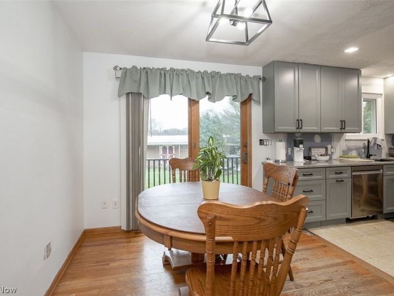 8493 Webster Road, Strongsville, OH 44136 Photo 17