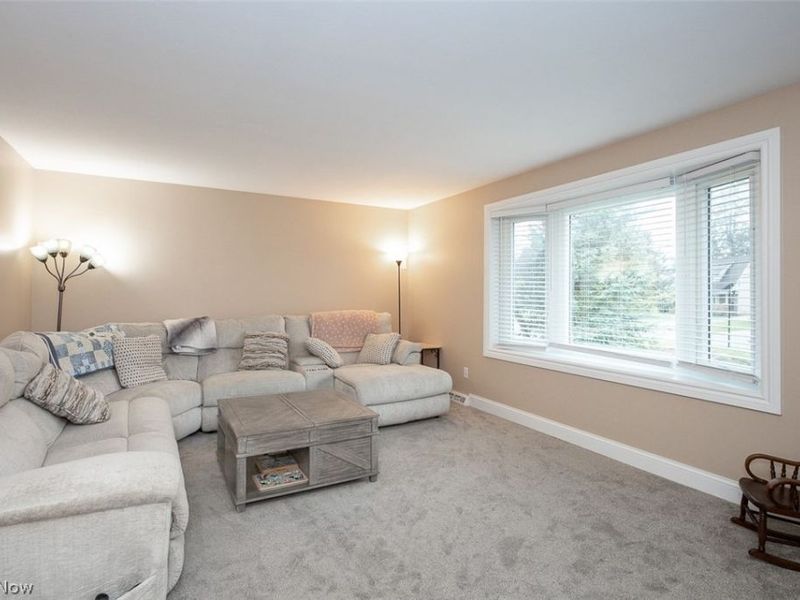 8493 Webster Road, Strongsville, OH 44136 Photo 19