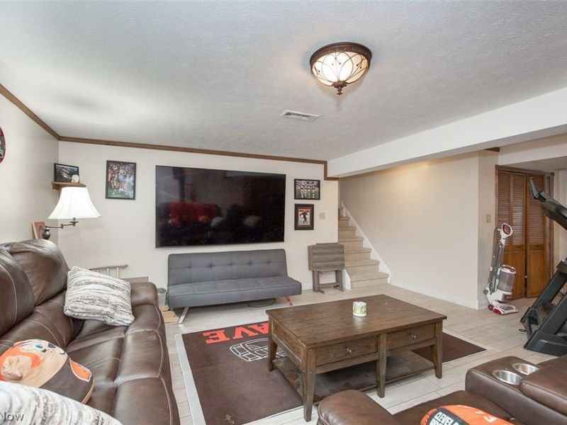8493 Webster Road, Strongsville, OH 44136 Photo 23
