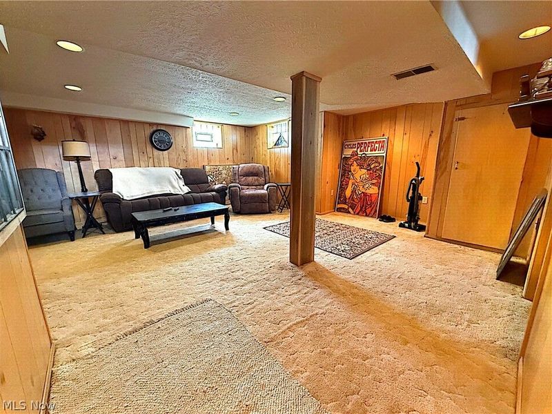 1502 Slusser Road, Akron, OH 44305 Photo 17