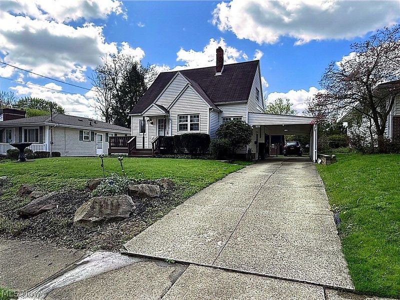 1502 Slusser Road, Akron, OH 44305 Photo 2