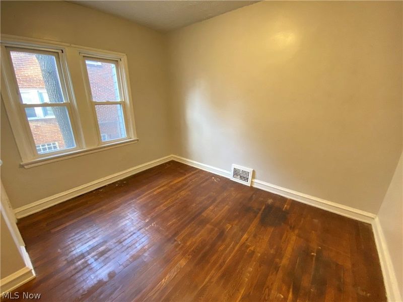 1478 Sherbrook Road, Unit Lower, South Euclid, OH 44121 Photo 10