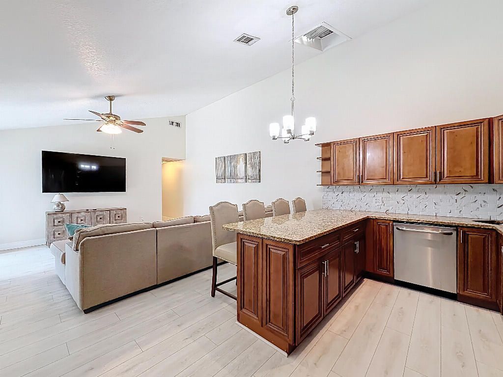 5713 Golden Eagle Circle, Palm Beach Gardens, FL 33418 Photo