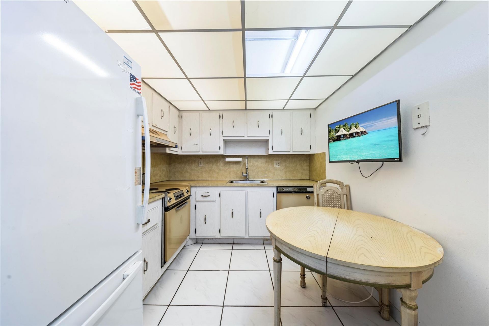 600 Three Islands Boulevard, Unit 301, Hallandale Beach, FL 33009 Photo