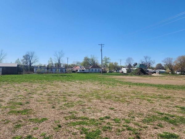 314 Pine Street, Prairie Du Chien, WI 53581