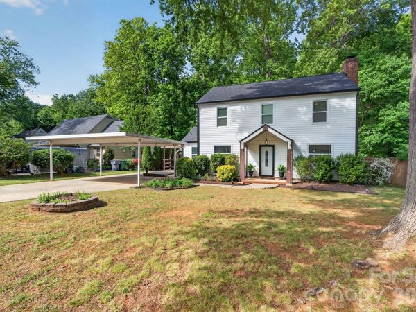 7401 Beaufort Circle, Charlotte, NC 28227