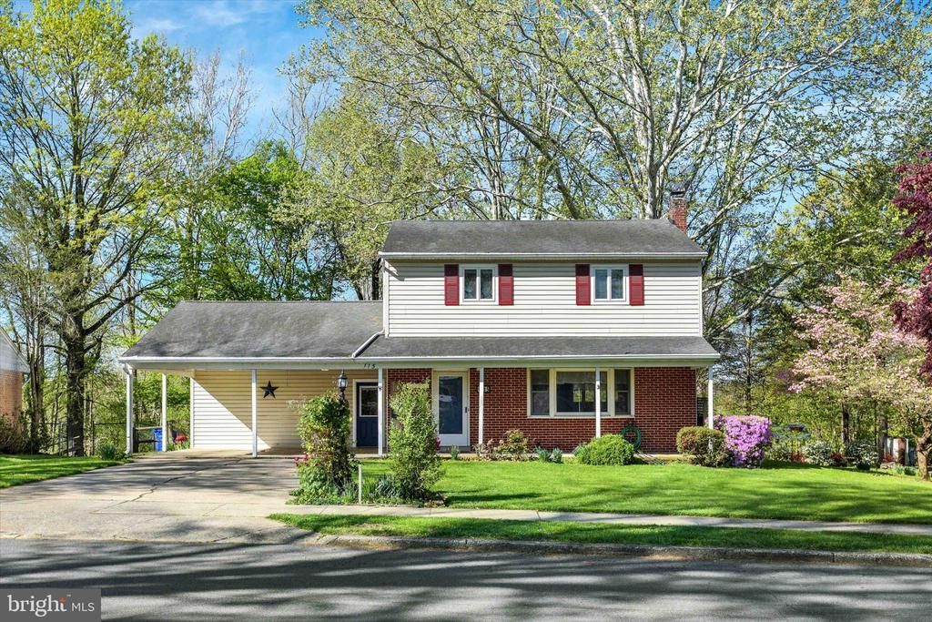 115 FAIRVIEW DRIVE, CAMP HILL, PA 17011