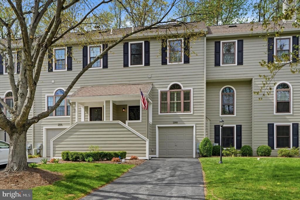2305 WESTFIELD COURT , NEWTOWN SQUARE, PA 19073