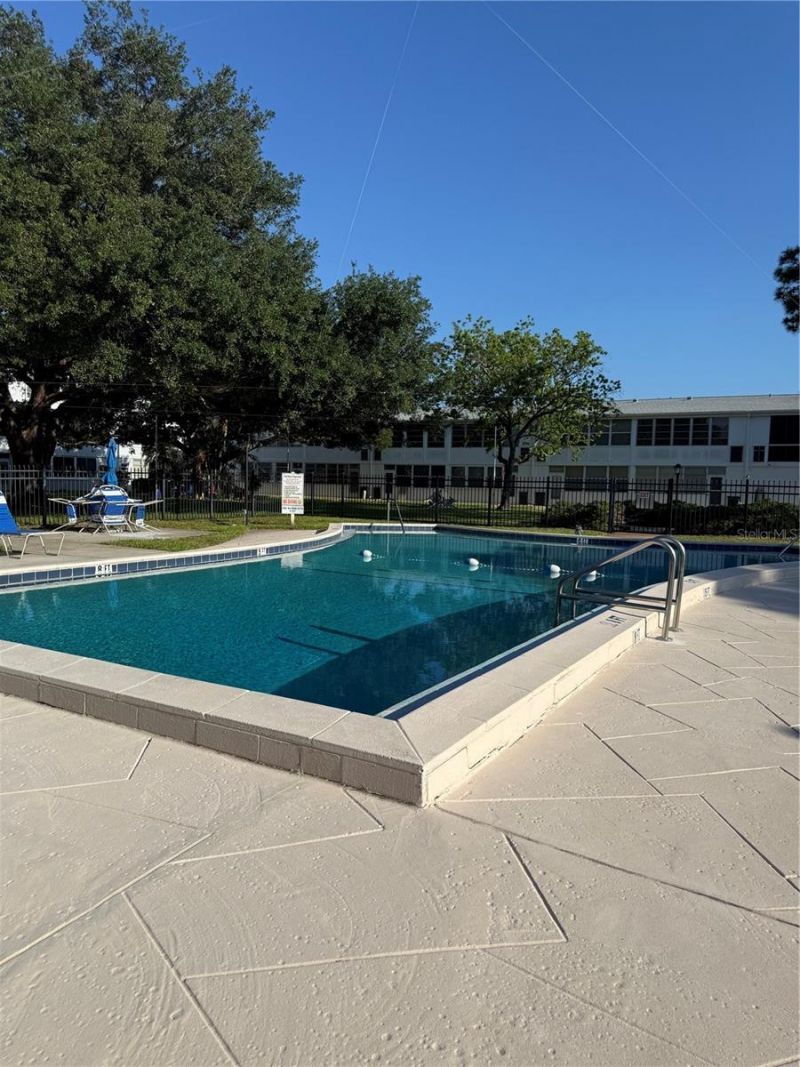 1001 77th Avenue N, Unit 102, Saint Petersburg, FL 33703 Photo