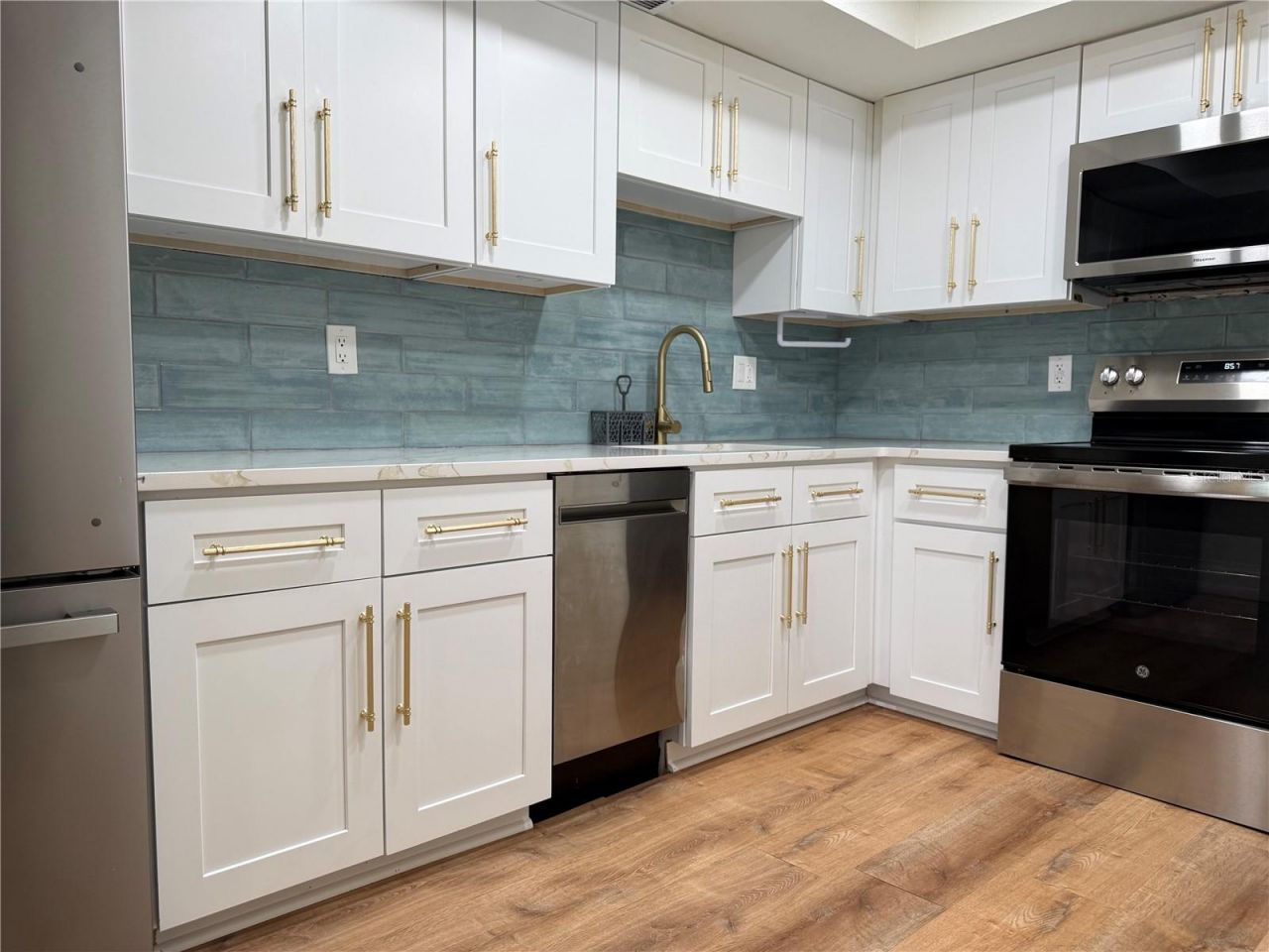1001 77th Avenue N, Unit 102, Saint Petersburg, FL 33703 Photo