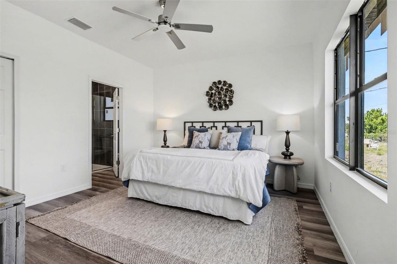 1727 NE 12th Terrace, Cape Coral, FL 33909 Photo