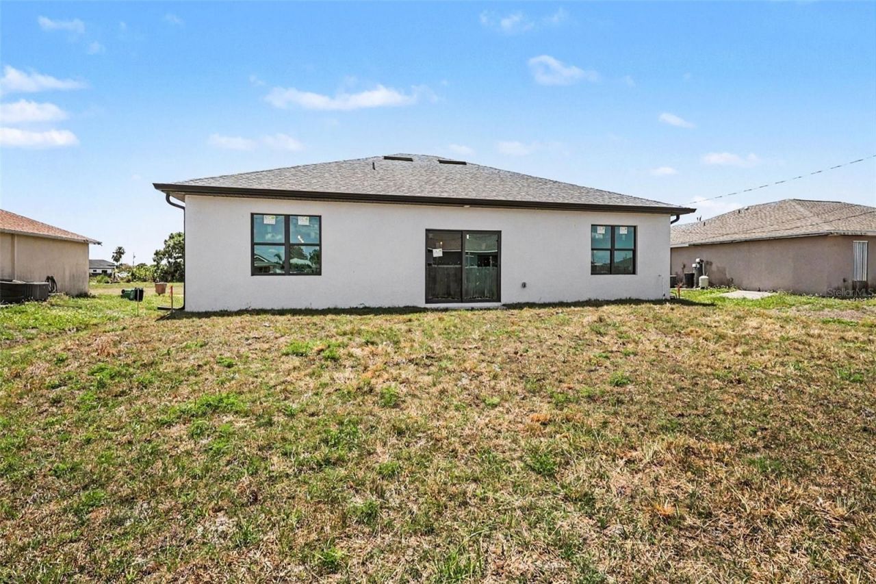 1727 NE 12th Terrace, Cape Coral, FL 33909 Photo