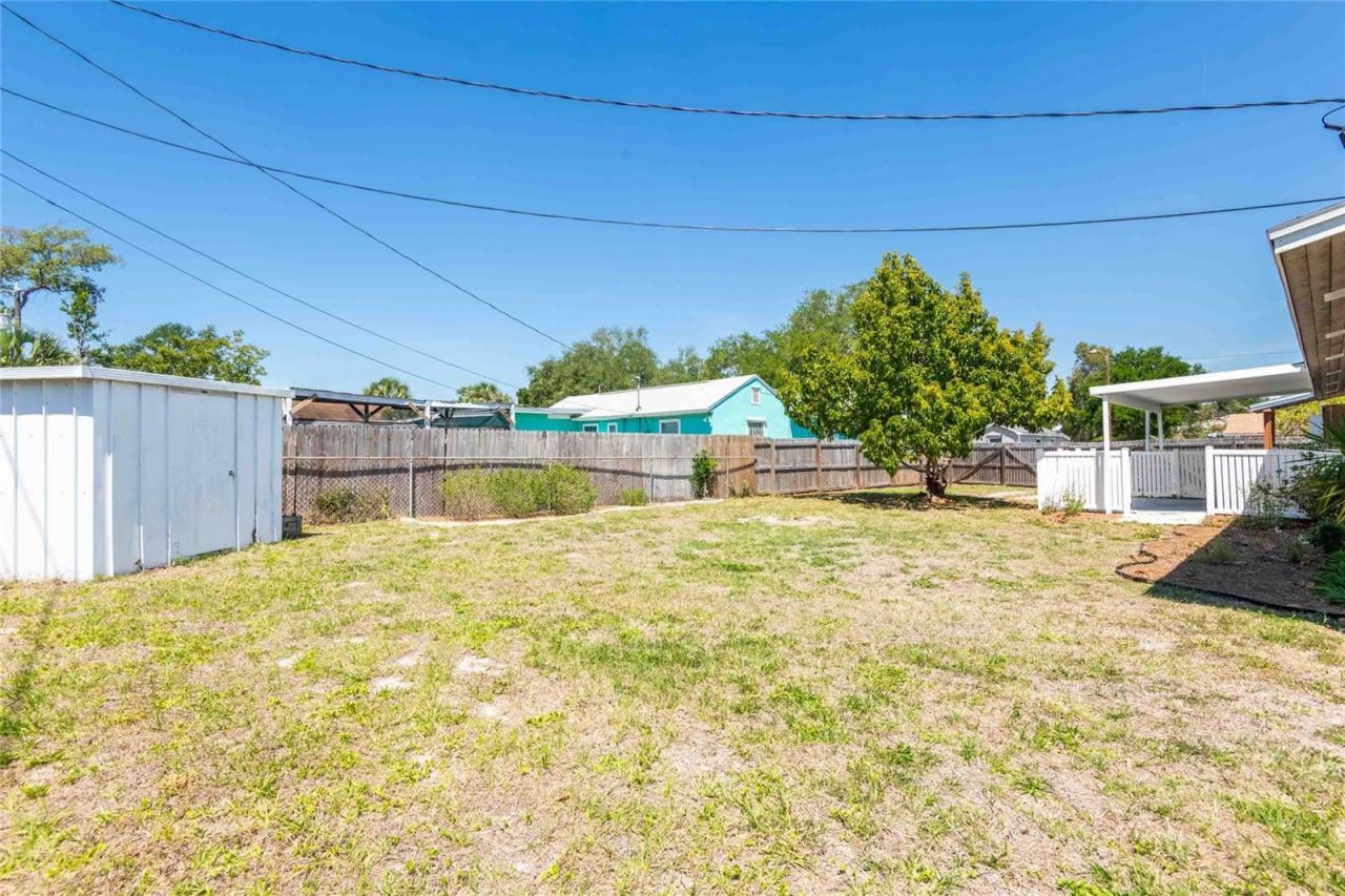 2741 37th Street S, Saint Petersburg, FL 33711 Photo