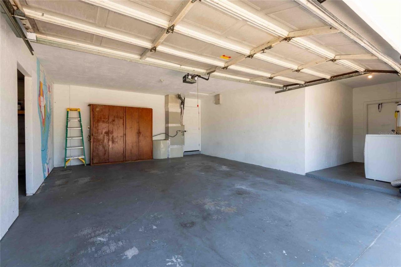 2741 37th Street S, Saint Petersburg, FL 33711 Photo