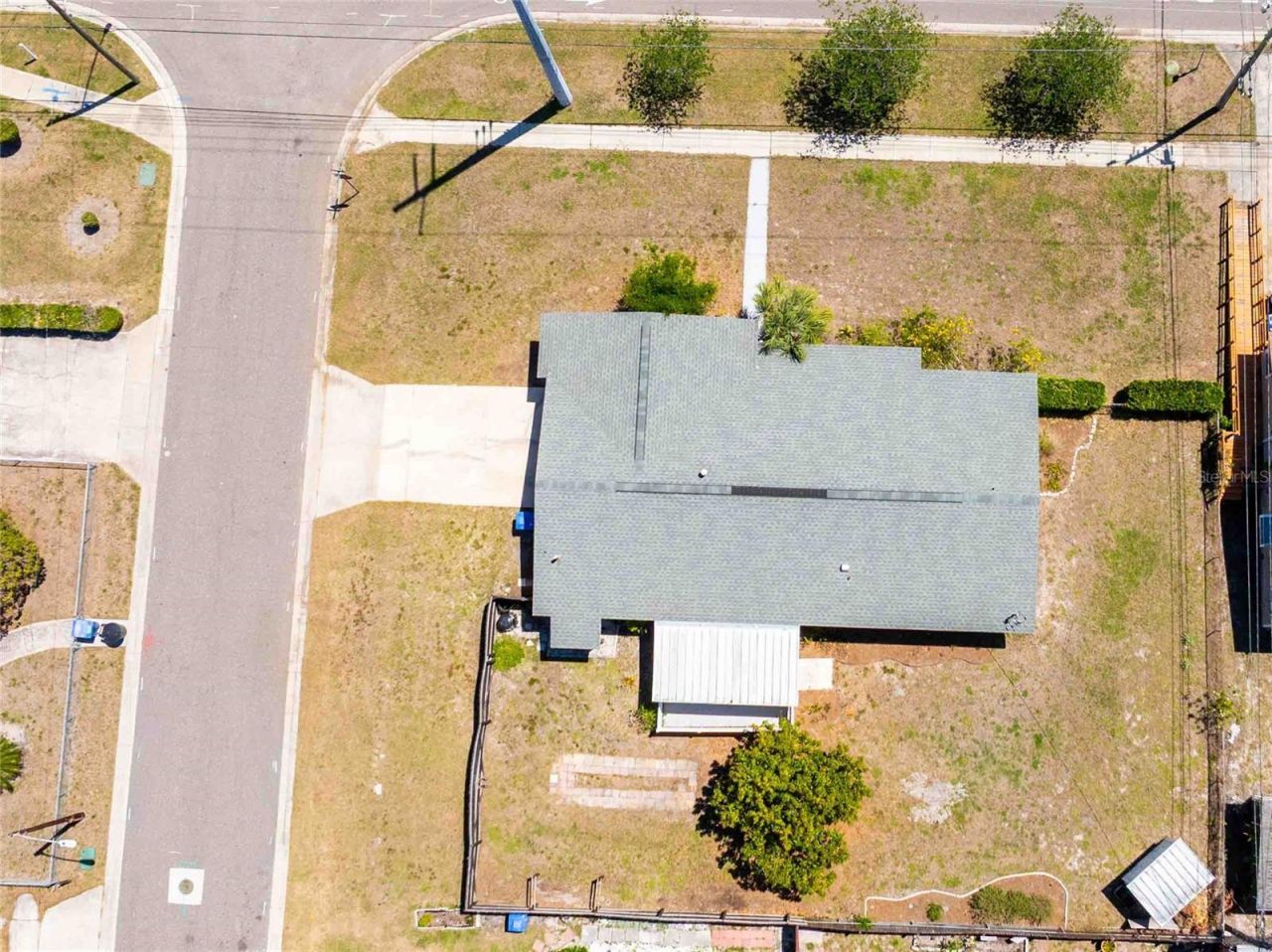 2741 37th Street S, Saint Petersburg, FL 33711 Photo
