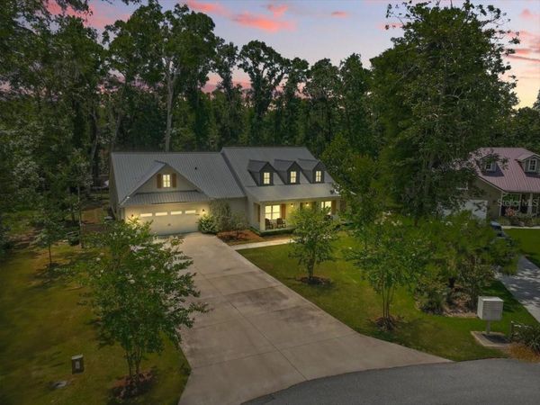 9061 KATHERINE WAY , FANNING SPRINGS, FL 32693