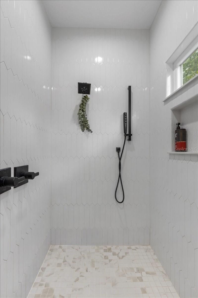 9061 Katherine Way, Fanning Springs, FL 32693 Photo