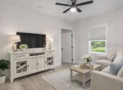 9061 Katherine Way, Fanning Springs, FL 32693 Photo