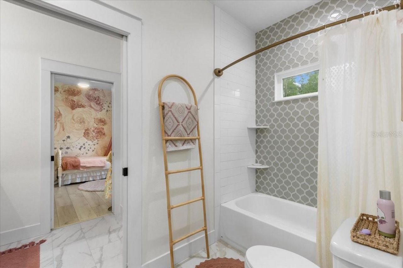 9061 Katherine Way, Fanning Springs, FL 32693 Photo