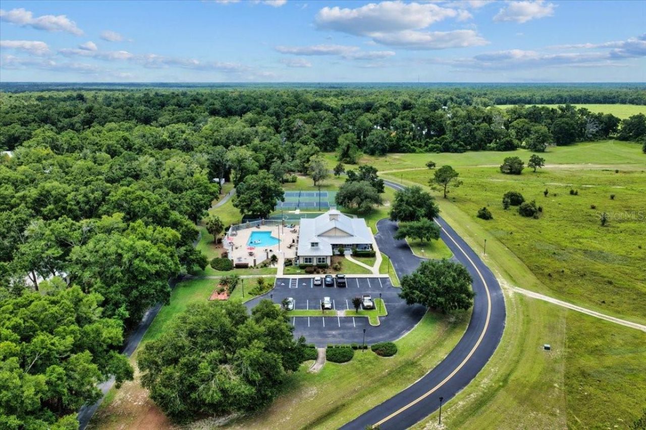 9061 Katherine Way, Fanning Springs, FL 32693 Photo