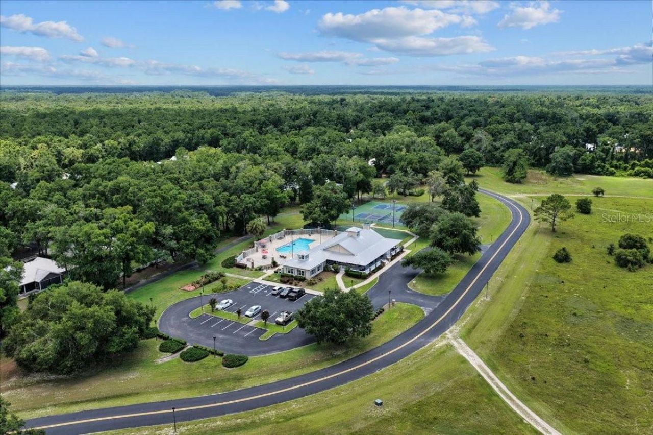 9061 Katherine Way, Fanning Springs, FL 32693 Photo