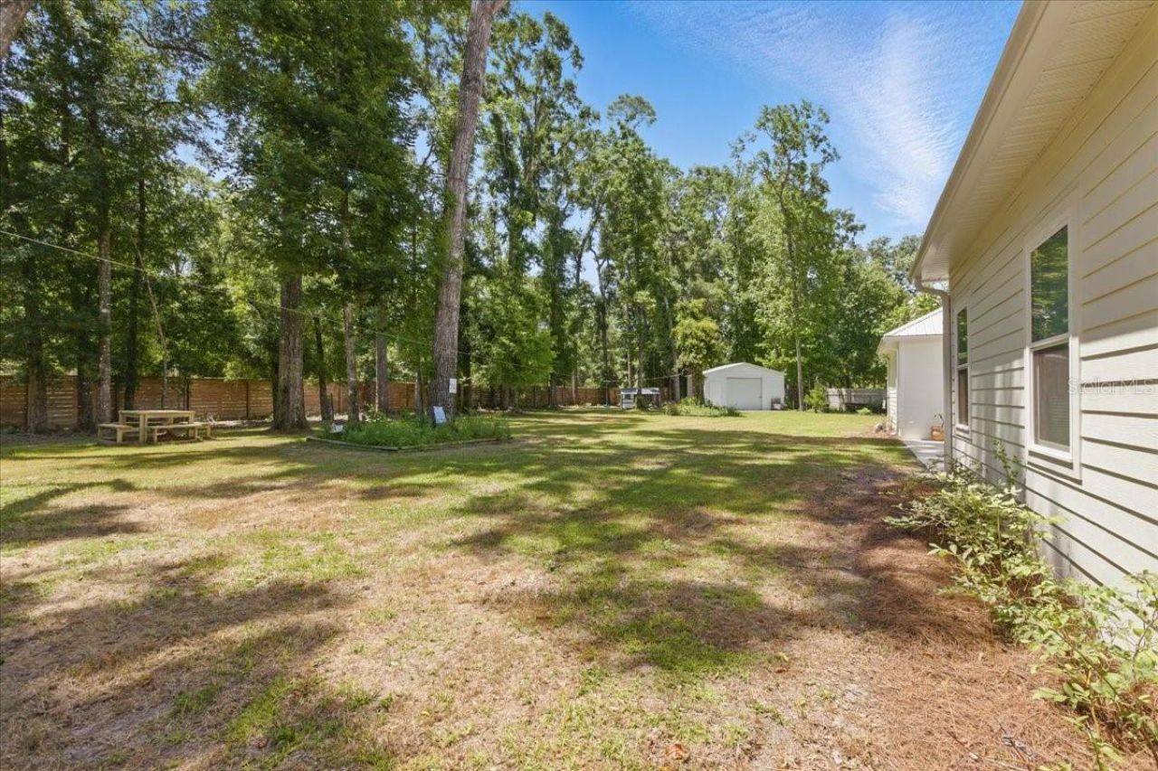 9061 Katherine Way, Fanning Springs, FL 32693 Photo