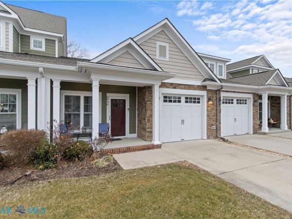 6926 Colemans Crossing Avenue , Hayes, VA 23072