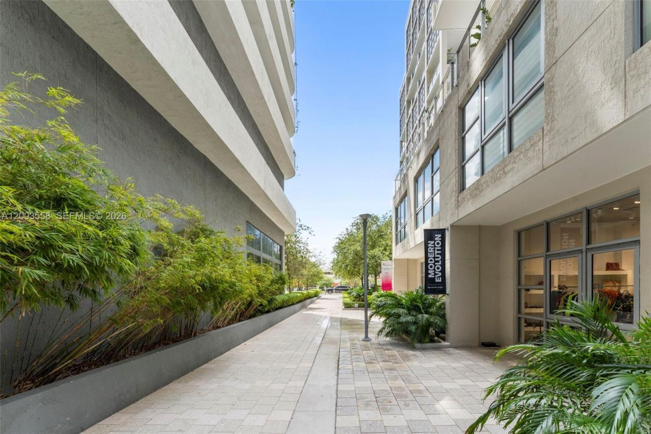 3449 NE 1st Ave , Unit 108, Miami, FL 33137 Photo