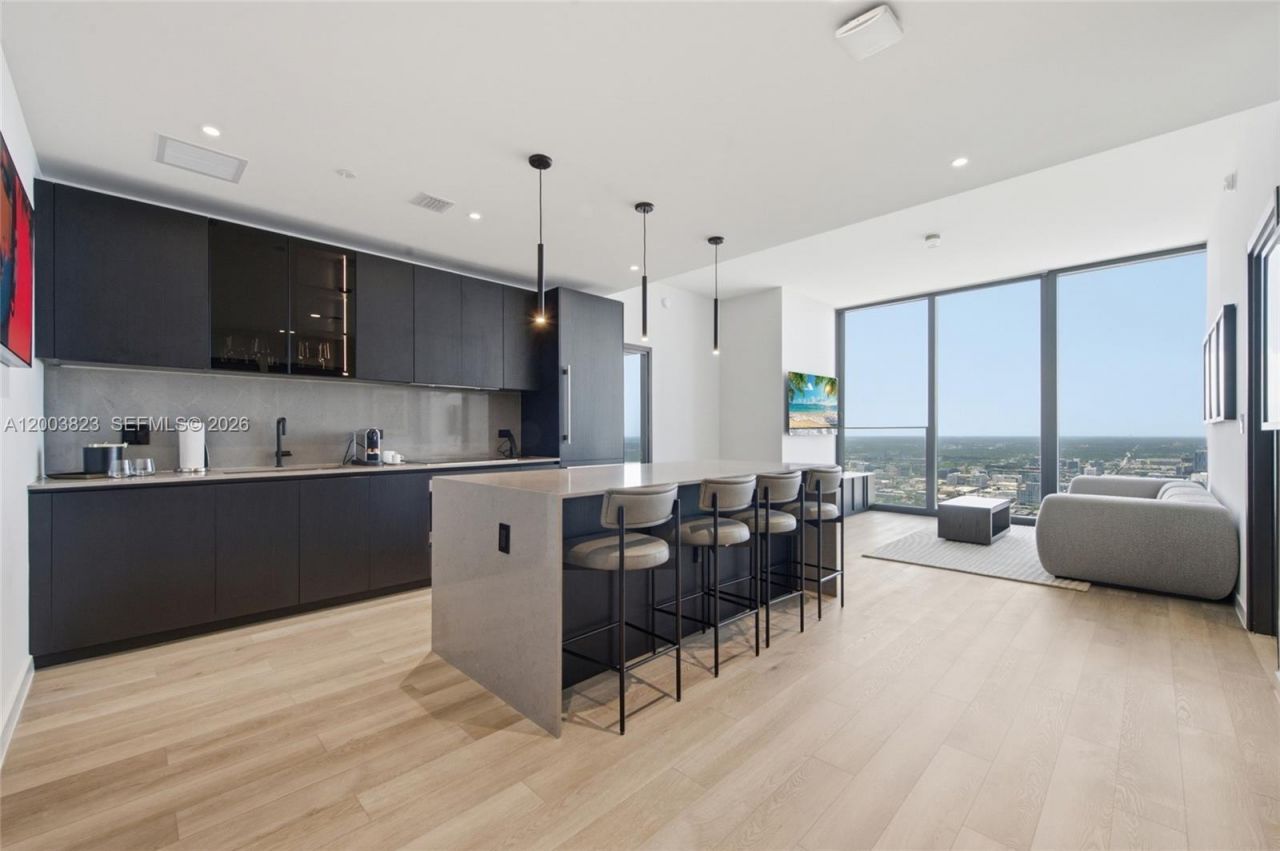 20 NE 11th St, Unit 4602, Miami, FL 33132 Photo