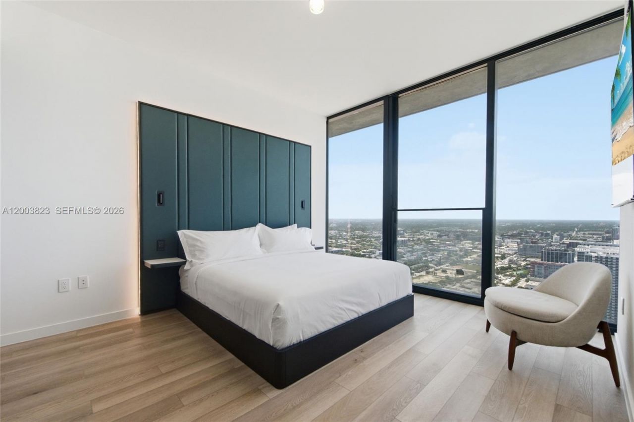 20 NE 11th St, Unit 4602, Miami, FL 33132 Photo