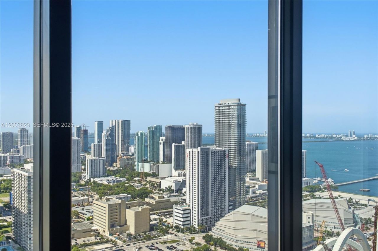 20 NE 11th St, Unit 4602, Miami, FL 33132 Photo