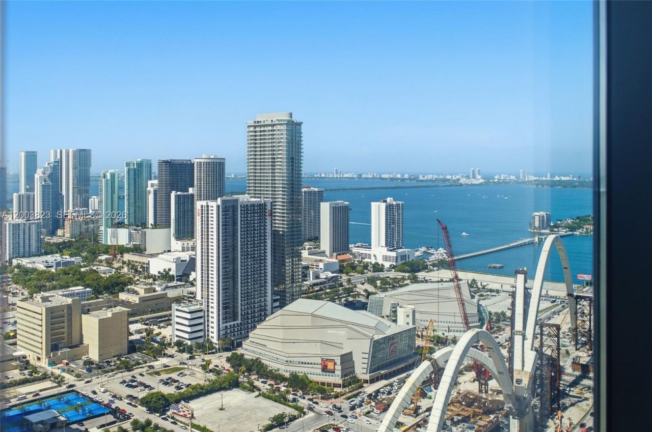 20 NE 11th St, Unit 4602, Miami, FL 33132 Photo
