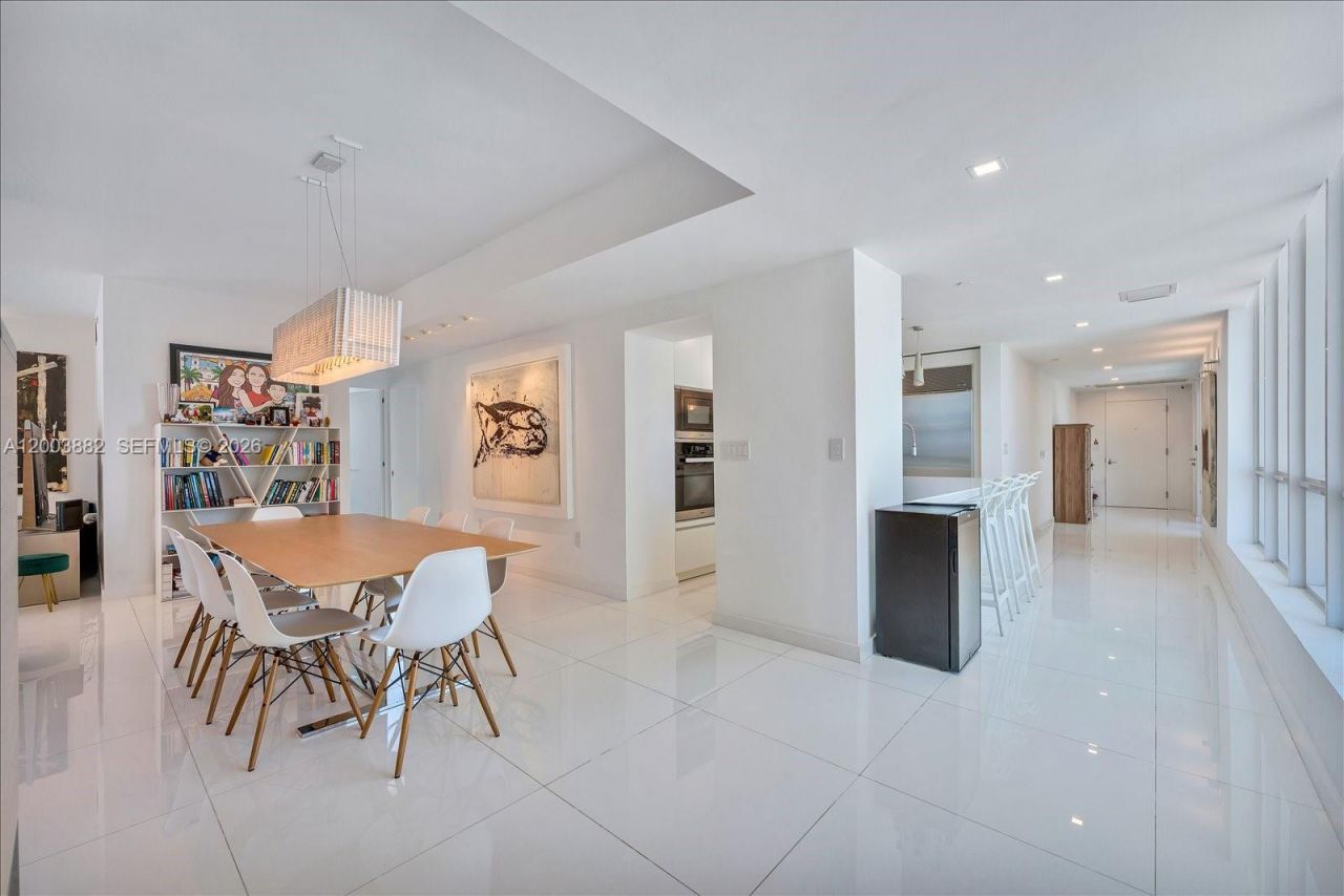 520 West Ave , Unit 2101, Miami Beach, FL 33139 Photo