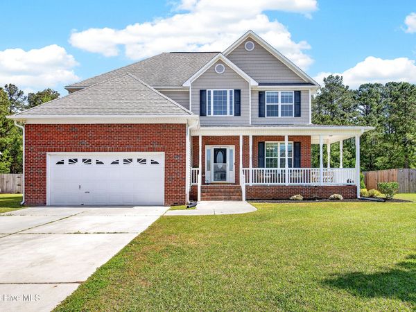 917 Stagecoach Drive, Jacksonville, NC 28546
