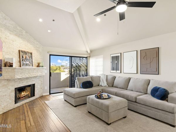 11515 N 91ST Street, Unit 220, Scottsdale, AZ 85260